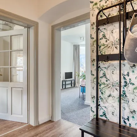 Innsbruckhomes At Botanical Garden 公寓