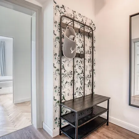 Innsbruckhomes At Botanical Garden * 因斯布鲁克