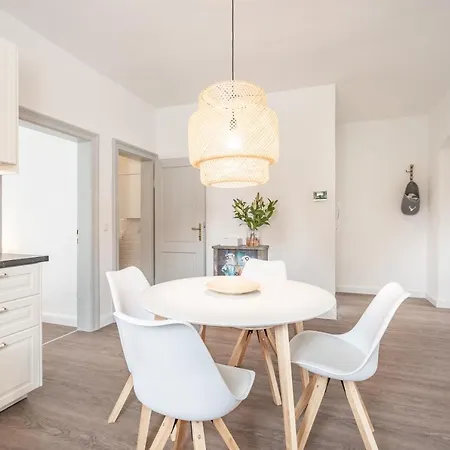 Innsbruckhomes At Botanical Garden *