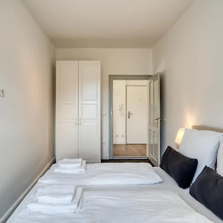 Innsbruckhomes At Botanical Garden Appartement