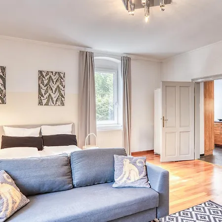 Innsbruckhomes At Botanical Garden *