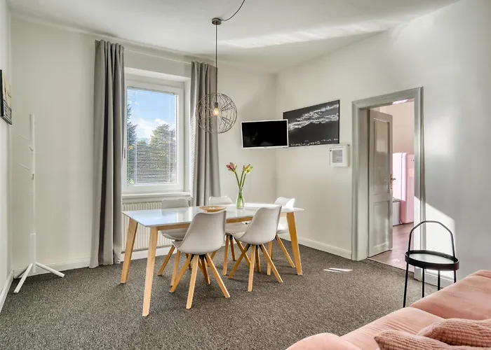 Apartamento Innsbruckhomes At Botanical Garden Innsbruck