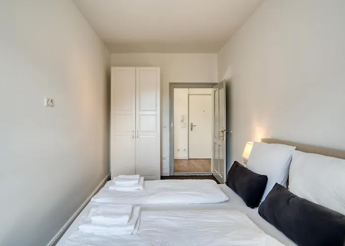 Innsbruckhomes At Botanical Garden Apartamento