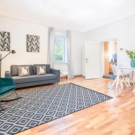 Apartment Innsbruckhomes At Botanical Garden Innsbruck